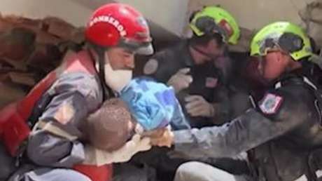 Trump publica el video del rescate de un niño en Venezuela por rescatistas de EE.UU.