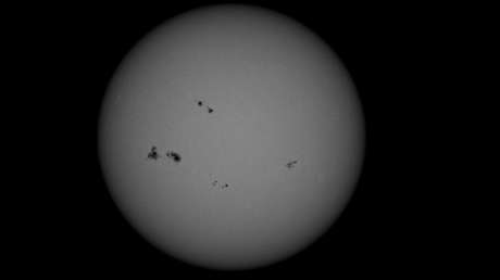 El Sol muestra su mancha más grande del año y ya mantiene en alerta a los científicos