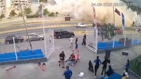 VIDEO: Un edificio 'desaparece' en cuestión de segundos durante los terremotos en Venezuela