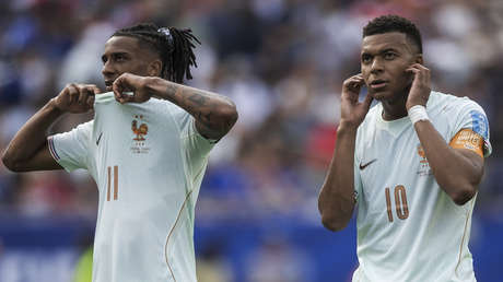 Francia se impone a Suecia tras impresionante exhibición de Mbappé y Olise en el Mundial