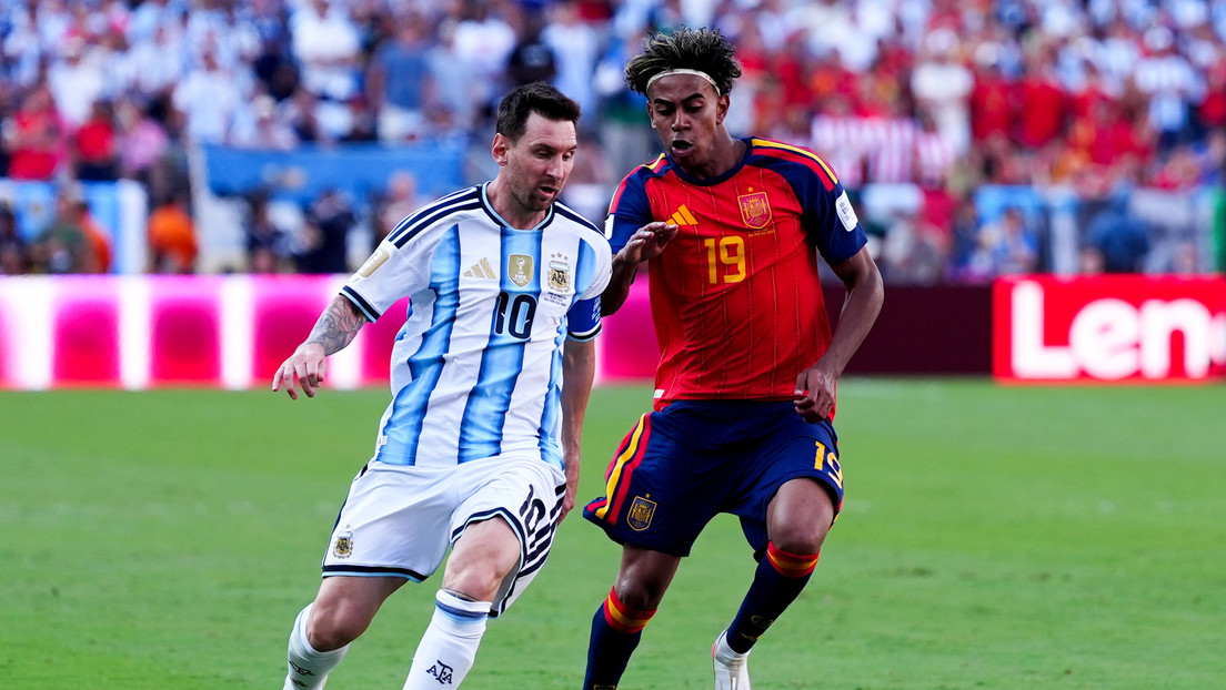 Lamine Yamal revela qué le dijo Messi tras la final del Mundial