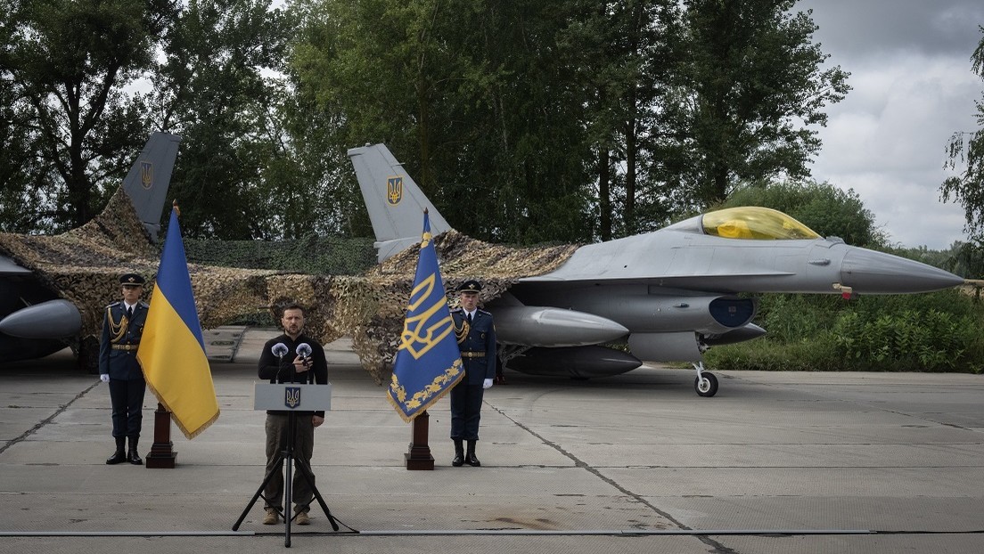 Ucrania pierde un caza F-16 durante una misión de combate