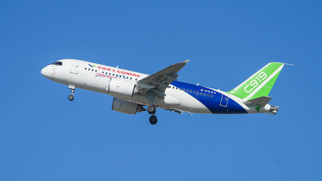 El dragón vuela alto: Así es el debut del avión chino que busca destronar a Airbus (VIDEOS)