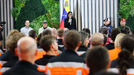 "Tenemos esperanza y fe": Continúan en Venezuela las labores de búsqueda y rescate