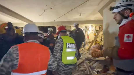 Rescatan con vida a venezolano que pasó más de siete días sepultado tras el doble sismo