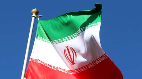 Irán: No permitiremos que EE.UU. interfiera en los asuntos del estrecho de Ormuz