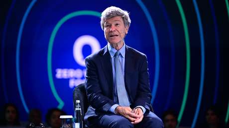 "Profunda ignorancia": la sombría advertencia de Jeffrey Sachs sobre el apoyo militar de Occidente a Ucrania