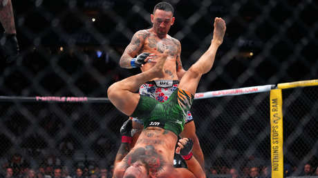 Noche para el olvido: el regreso de Conor McGregor tras 5 cinco años termina en desastre (VIDEO)