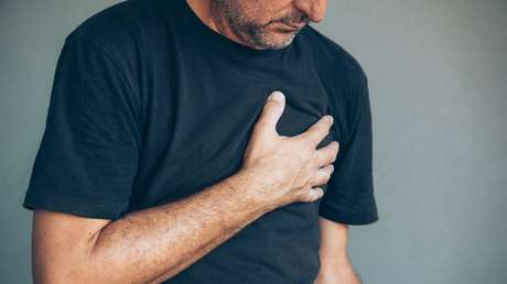Estos errores frecuentes en la mediana edad podrían pasarle factura al corazón