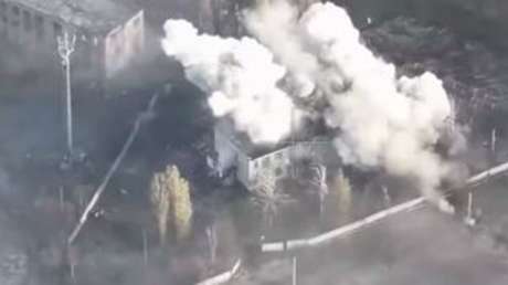 VIDEO: Devastador ataque de artillería rusa contra las posiciones enemigas