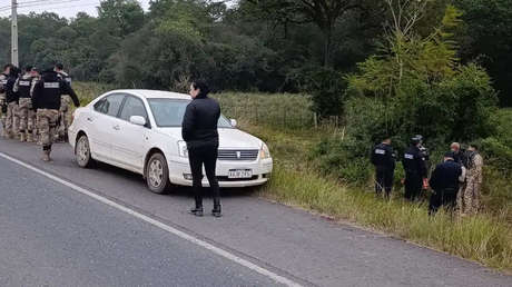Policías asesinan a un joven desarmado disparando 33 veces contra su vehículo