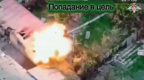 VIDEO: Tropas rusas hacen volar personal militar y equipos ucranianos