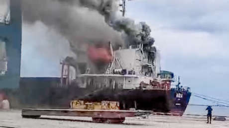 Ejército ruso ataca tres buques de carga que transportaban material militar en puertos ucranianos