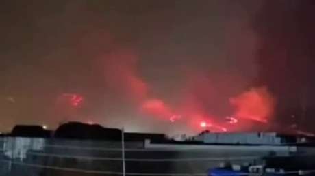 Incendios devastadores en la región kurda de Irak tras ataque iraní contra arsenales (VIDEOS)