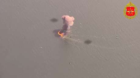 VIDEO: Drones navales de Ucrania no escapan de los 'Kaláshnikov voladores' rusos en el mar Negro