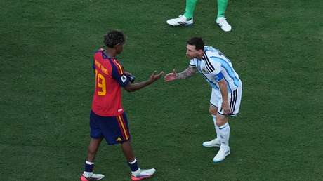 De la foto del baño al abrazo final: el reencuentro de Messi y Yamal que emociona al mundo