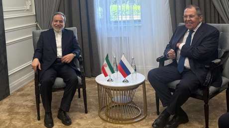Lavrov se reúne con el canciller iraní ante la creciente escalada en Oriente Medio