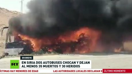 En Siria 2 autobuses chocan y dejan al menos 35 muertos y 30 heridos