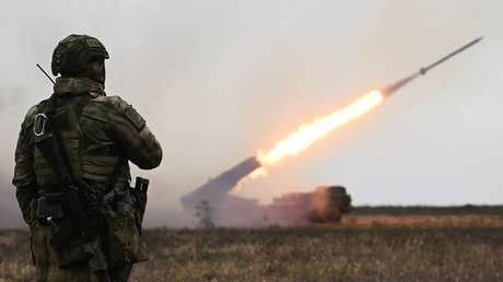 Rusia bombardea buques con armamento e infraestructura porturaria de Ucrania