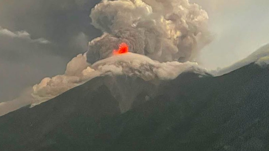 VIDEOS: El volcán más activo de Centroamérica entra en fase explosiva 