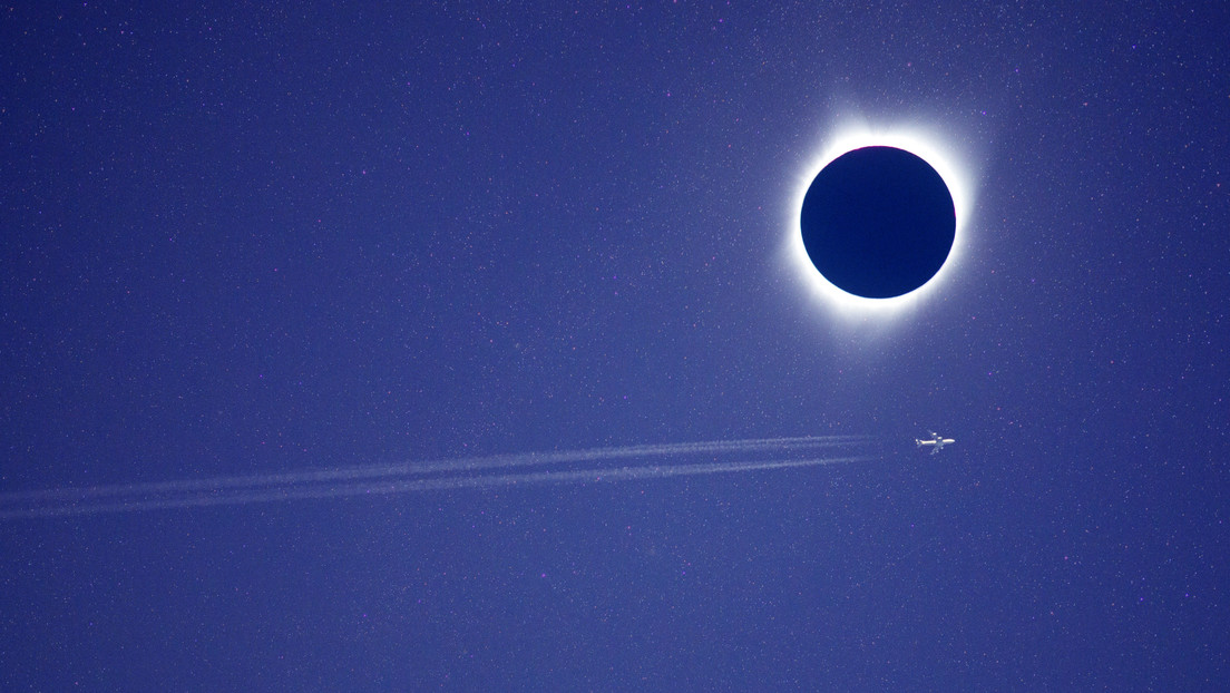¿Una ilusión óptica o el cielo al revés? Así se verá el próximo eclipse solar