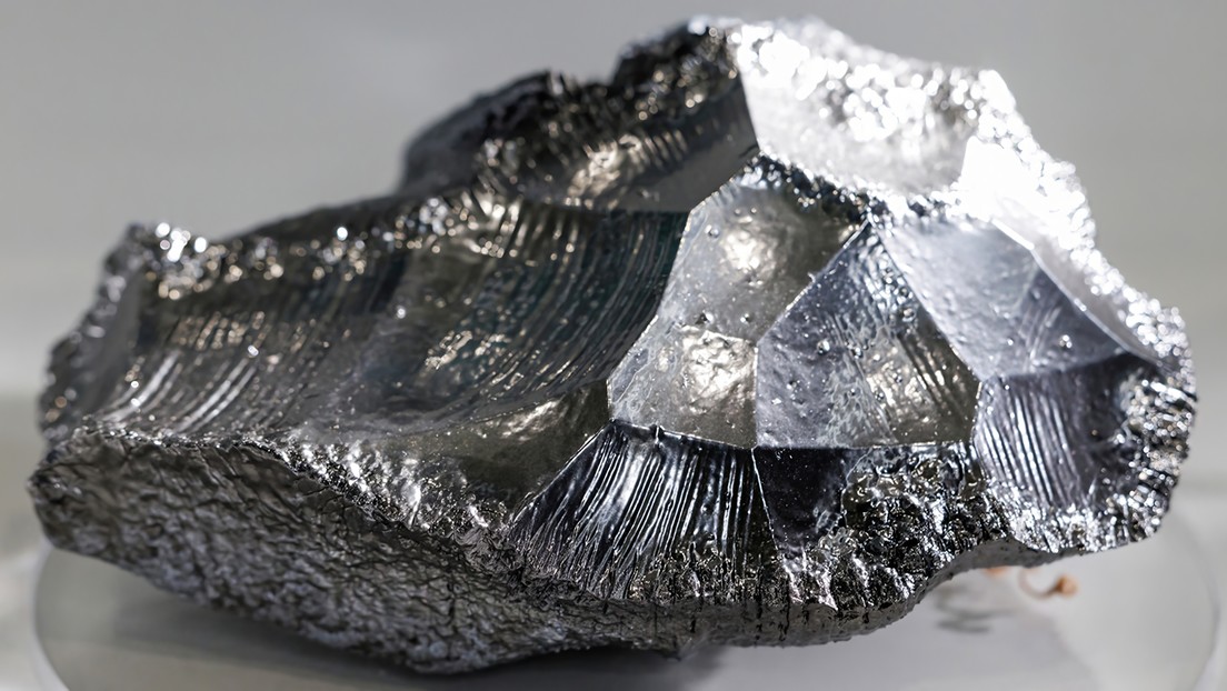 El tesoro oculto de China: hallan mineral ultrarraro clave para semiconductores