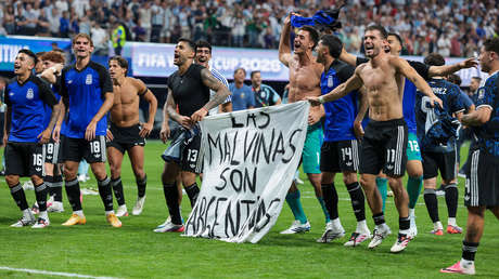 Milei revela cuál sería la sanción de FIFA a Argentina por la bandera de las Islas Malvinas