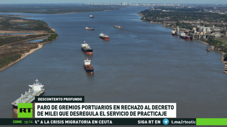 Paro de gremios portuarios en rechazo al decreto de Milei que desregula el servicio de practicaje
