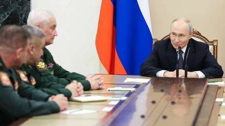 Putin nombra a cargos clave en el mando de las Fuerzas Armadas