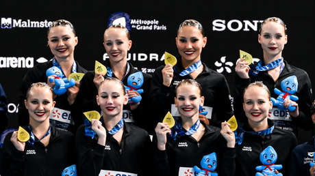 Triplete dorado: las nadadoras artísticas rusas arrasan en el Campeonato de Europa