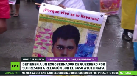 Detienen a un exgobernador de Guerrero por presunta relación con el caso Ayotzinapa