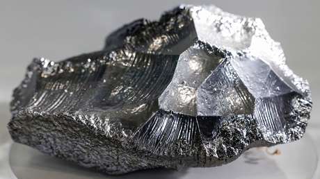China descubre un mineral estratégico