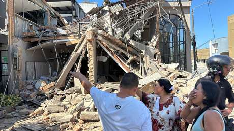 Reportan más de 130 muertos por el terremoto en Colombia