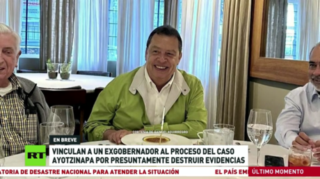 Vinculan a un exgobernador al proceso del caso Ayotzinapa por presuntamente destruir evidencias