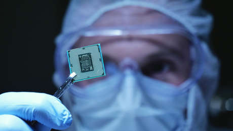 EE.UU. anuncia una iniciativa para trazar chips: ¿qué tiene que ver con Latinoamérica?