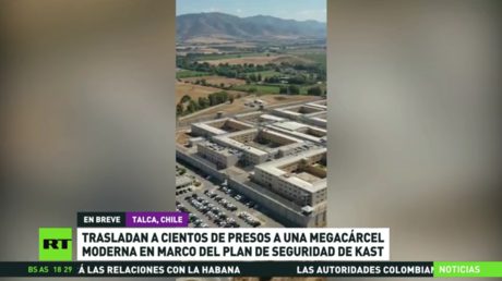 Trasladan a cientos de presos a una megacárcel moderna en Chile en marco del plan de seguridad