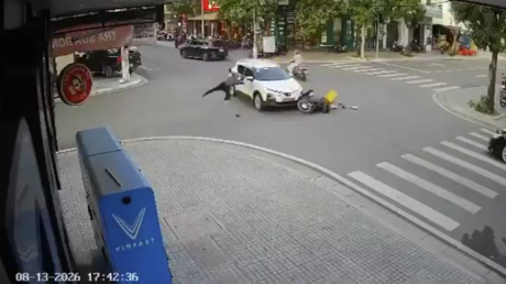 VIDEO: Un accidente tan brutal que parece sacado de una película de acción