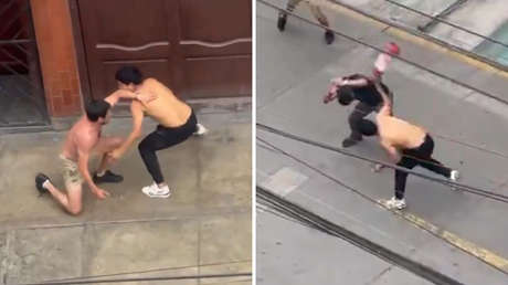 Una violenta pelea callejera escala a niveles inesperados de furia y descontrol (VIDEO)