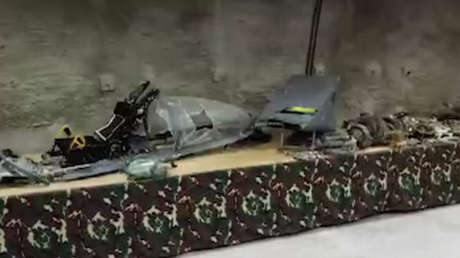 IMÁGENES: Irán exhibe más de 170 drones estadounidenses e israelíes destruidos por su defensa aérea