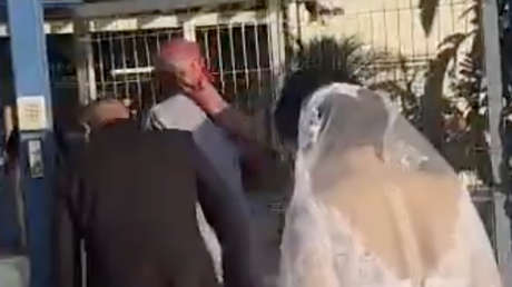 Ministro radical de Netanyahu festeja el arresto de recién casados palestinos (VIDEO)