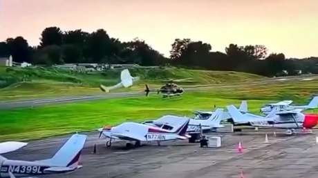 VIDEO: Avioneta embiste por detrás a helicóptero policial en un aeropuerto de Pensilvania