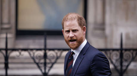 La millonaria factura que el príncipe Enrique y Elton John deberán pagar tras su demanda fallida contra tabloides británicos