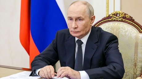 Putin firma un decreto para reforzar la seguridad en infraestructuras críticas