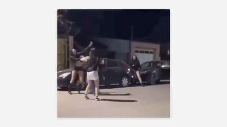 VIDEO: Pelea callejera entre mujeres termina con una víctima en el hospital por varias puñaladas