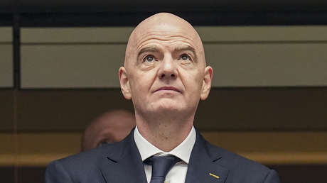 "Basta ya": Leyendas del fútbol se pronuncian sobre Infantino en un contundente mensaje