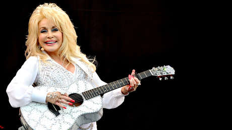 Trump: A Dolly Parton "le caía muy bien"