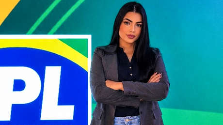 Una candidata trans afirmaba tener un título universitario, pero descubren un pequeño "error"