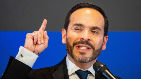 Un revés judicial obliga a De la Espriella a pedir disculpas
