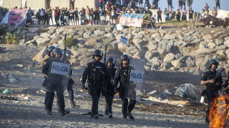 VIDEOS: Policía de España realiza disparos durante nuevos disturbios en Ceuta