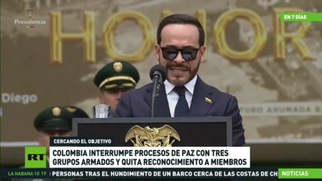 Colombia interrumpe procesos de paz con tres grupos armados y quita reconocimiento a miembros